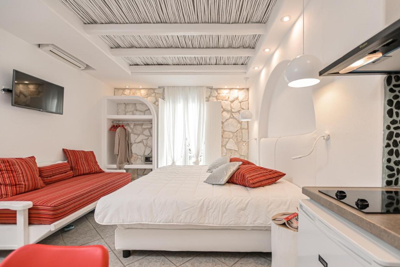 Naxos Evilion Luxury Apartments & Suites Naxos City Esterno foto